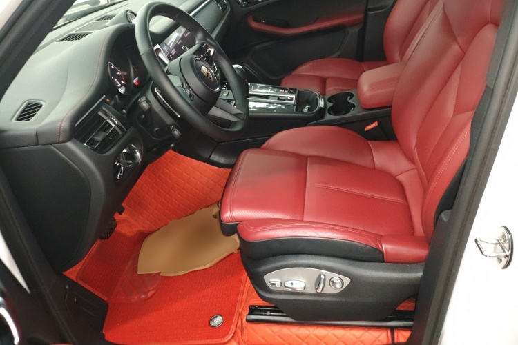 保时捷 2024款 Macan 2.0T中控内饰19