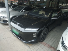 蔚来ET5T 2025款 75kWh Touring