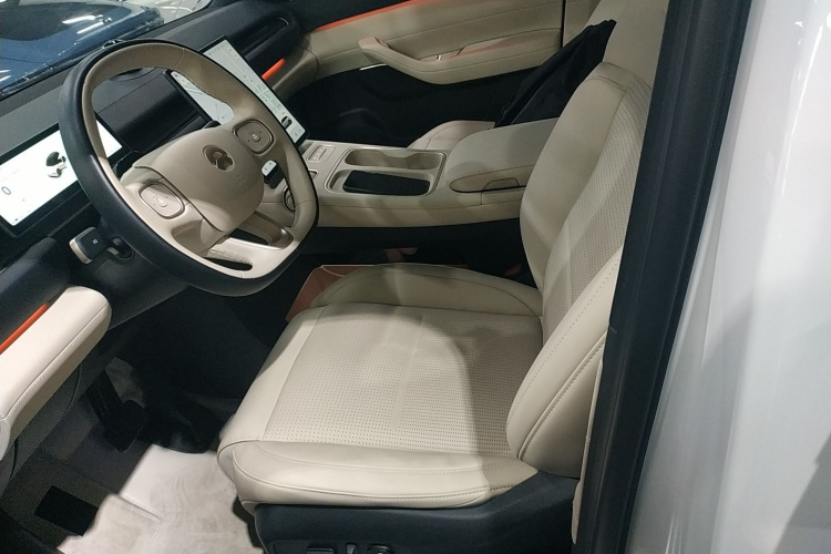 蔚来ES6 2024款 75kWh局部细节19