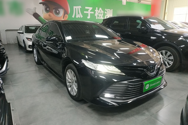 丰田 凯美瑞 2019款 2.0G 豪华版 国VI车身外观6002