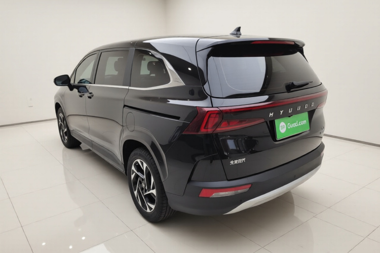 现代 库斯途 2022款 270TGDi 智爱旗舰版 TOP车身外观5