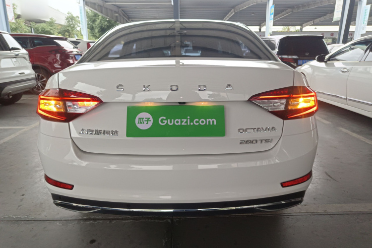 斯柯达 明锐 2018款 TSI280 DSG豪华版车身外观6