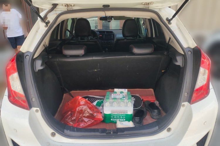 本田 飞度 2014款 1.5L LX CVT舒适型局部细节23