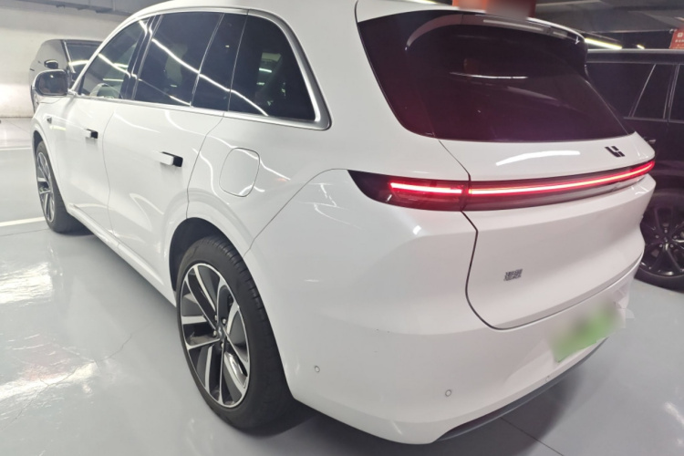 理想汽车 理想L6 2024款 Max车身外观4