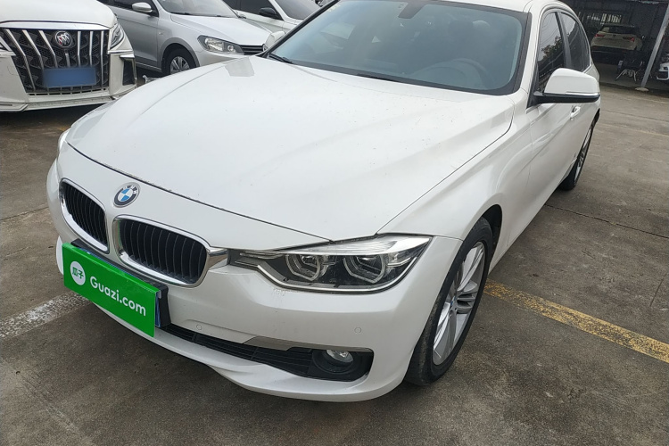 宝马3系 2018款 318Li车身外观1