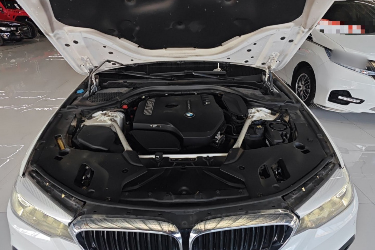 宝马5系 2019款 525Li M运动套装局部细节24