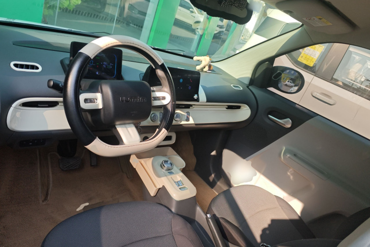 长安启源 长安Lumin 2022款 210km 香甜款中控内饰12