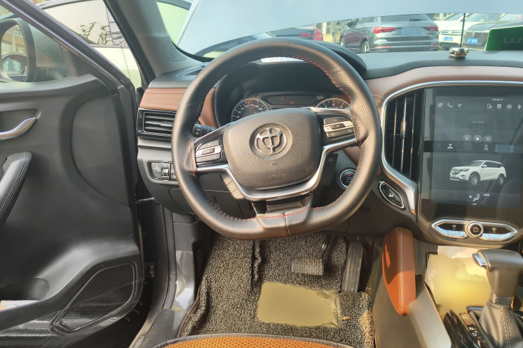 中华V6 2018款 1.5T 自动尊贵型局部细节13