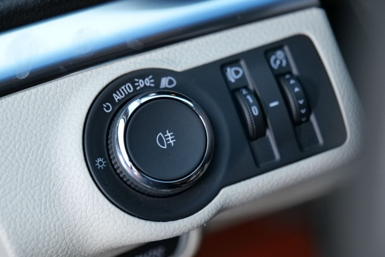 别克GL8 2023款 陆上公务舱 智享型中控内饰7012