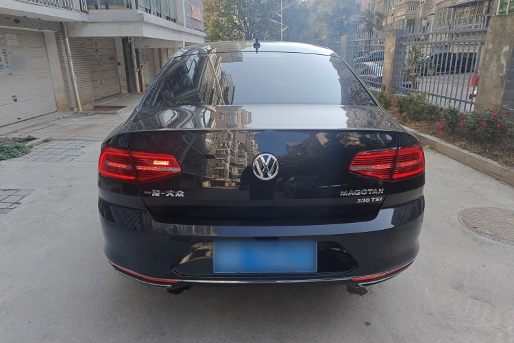 大众 迈腾 2019款 330TSI DSG 豪华型 国V车身外观6