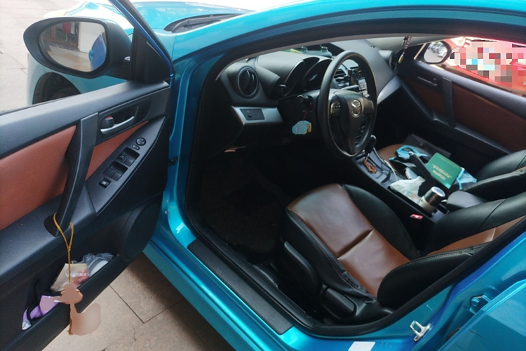 马自达3星骋 2013款 两厢 1.6L 自动精英型中控内饰7003