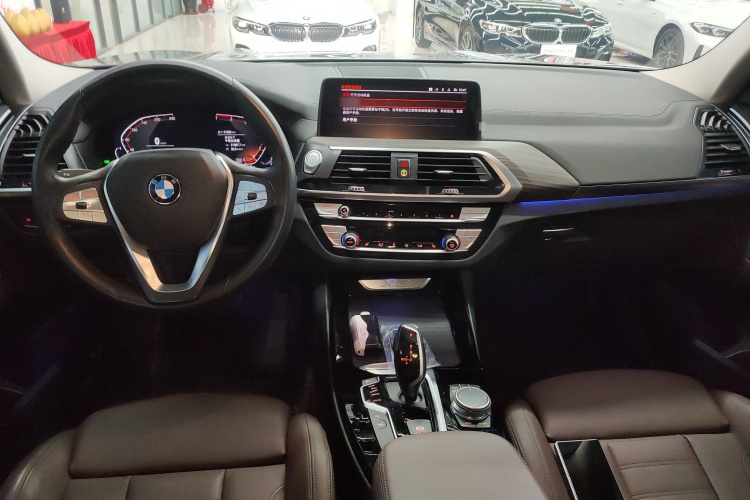 宝马X3 2021款 xDrive28i 豪华套装中控内饰12