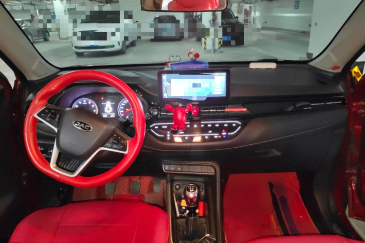江汽集团 瑞风S4 2019款 1.6L 手动超越型中控内饰12