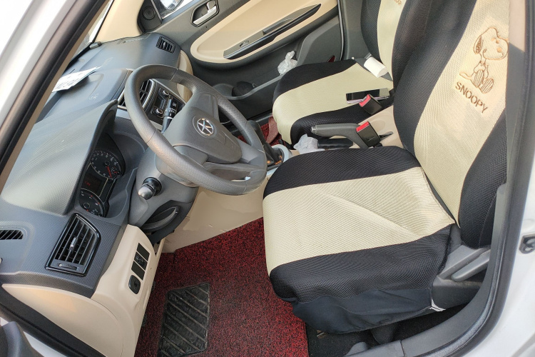 江汽集团 和悦A30 2013款 1.5L 手动舒适型 国IV中控内饰19