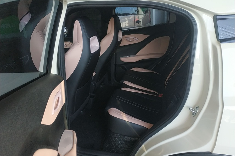 比亚迪 海鸥 2025款 智驾版 305km 活力版中控内饰21