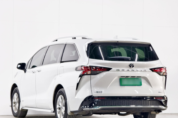 丰田 格瑞维亚 2024款 2.5L混动 舒适版车身外观6004
