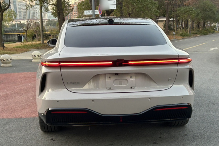 飞凡汽车 飞凡F7 2023款 改款 性能Pro版车身外观6006