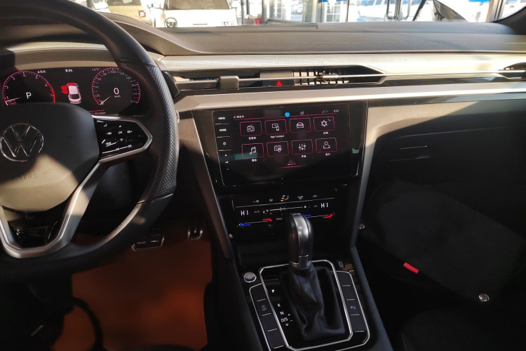 一汽-大众CC 2023款 330TSI 炫目版局部细节16