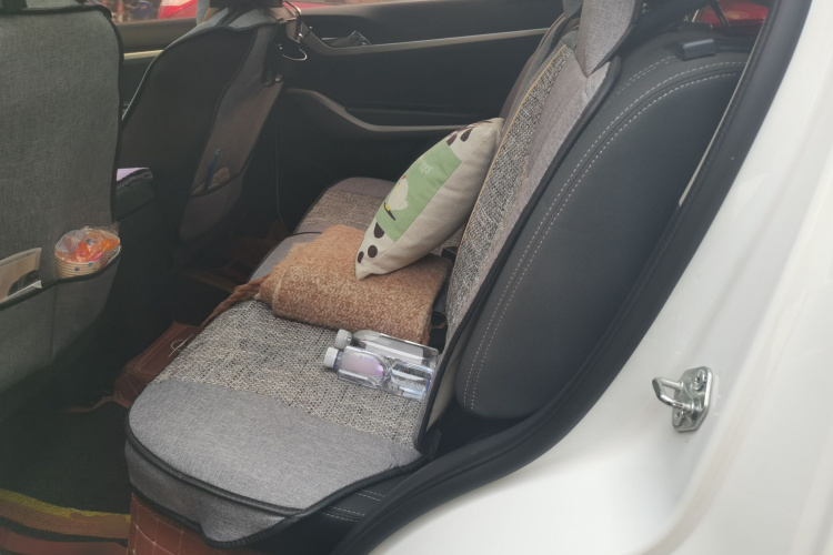 海马S5青春版 2018款 1.6L CVT豪华型中控内饰21