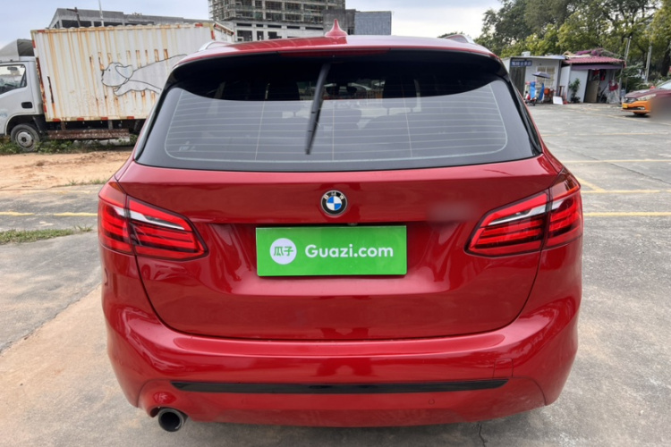 宝马2系旅行车 2018款 218i 尊享型运动套装车身外观6001