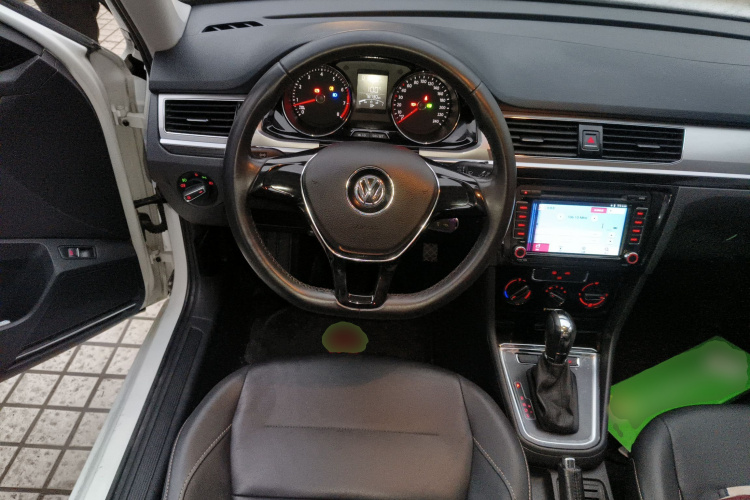 大众 宝来 2016款 1.6L 自动舒适型中控内饰13