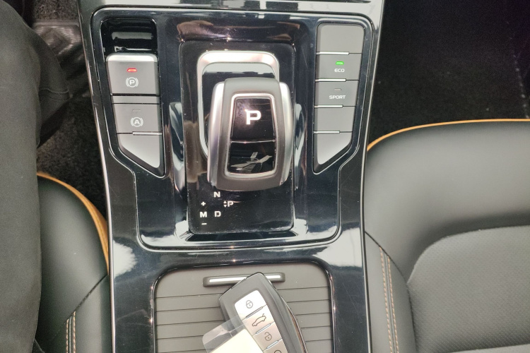 吉利汽车 帝豪GL 2020款 1.5T DCT豪华型局部细节18