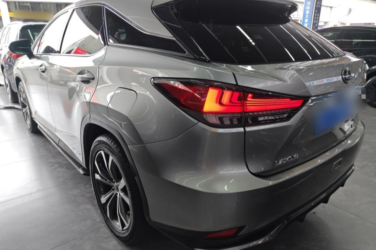 雷克萨斯RX 2020款 改款 450h 四驱典雅版车身外观4