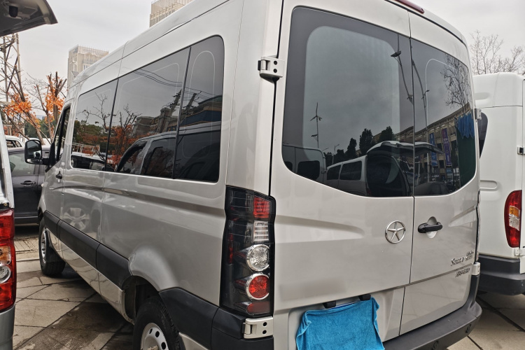 江汽集团 星锐 2021款 2.2T 捷运王快运型车身外观6003