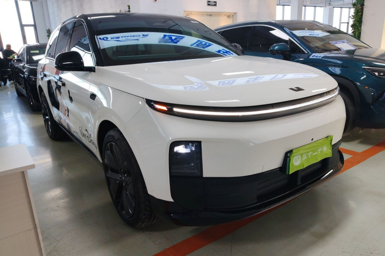 理想汽车 理想L6 2024款 Pro车身外观3
