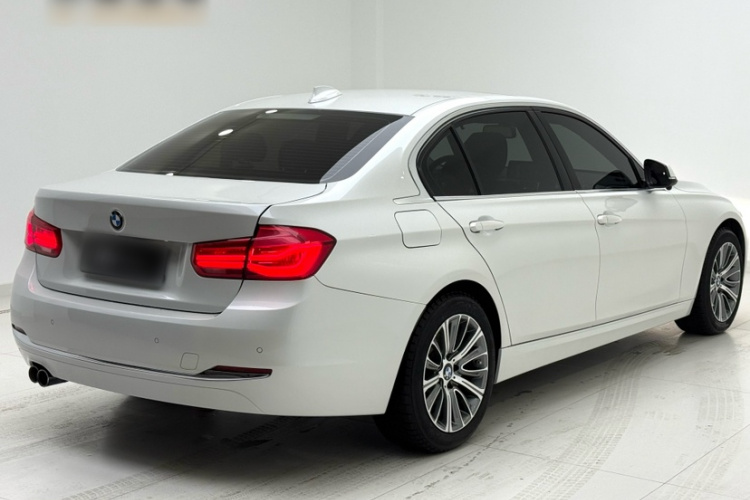 宝马3系 2017款 320Li xDrive 时尚型车身外观6005