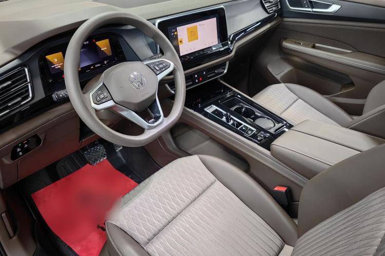 大众 威然 2024款 330TSI 商务版中控内饰7001