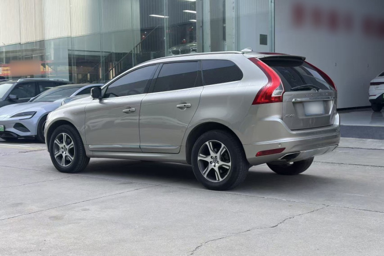 沃尔沃XC60(进口) 2014款 T5 智雅版车身外观6002