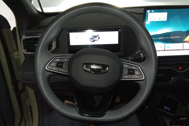 吉利汽车 吉利牛仔 2025款 1.5TD 趣野版中控内饰13