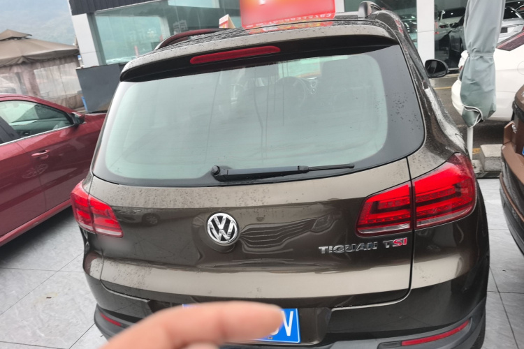 大众 途观 2015款 1.8TSI 自动两驱风尚版车身外观6