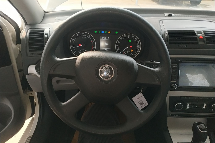 斯柯达 明锐 2014款 1.4TSI DSG逸俊版中控内饰13