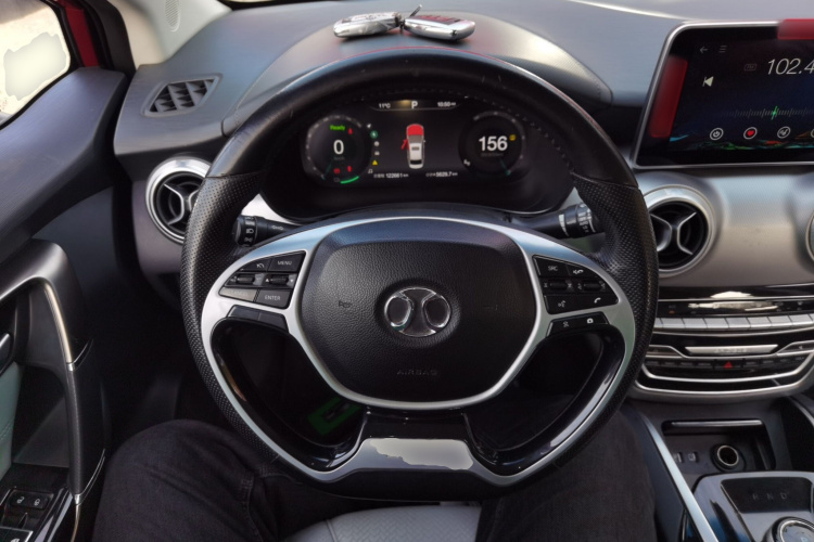 北京汽车 北京EU5 2018款 R550 智潮版中控内饰13