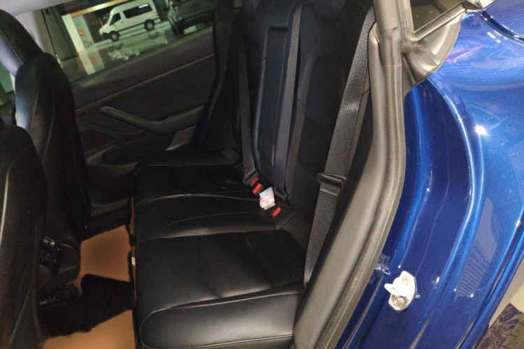 特斯拉 Model 3 2019款 标准续航后驱升级版中控内饰7004