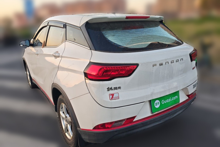 东风风光 风光500 2022款 1.5L 手动悦享型车身外观5