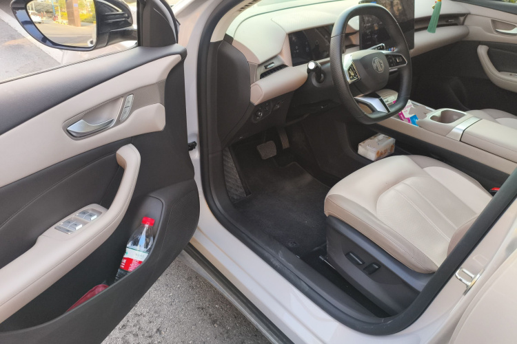 名爵 MG ES5 2025款 525max 后驱智驾版中控内饰20