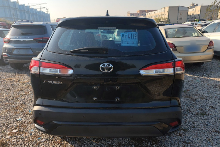 丰田 锋兰达 2022款 2.0L CVT精英版车身外观6004