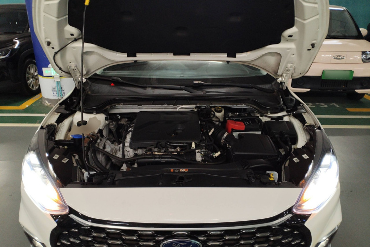 福特 福克斯 2021款 猎装版 EcoBoost 180 自动猎潮型局部细节24