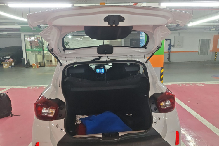 雷诺 e诺 2019款 e智型机舱底盘23