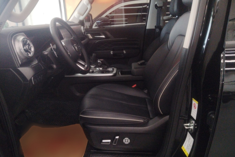 坦克300 2024款 2.0T 征服者中控内饰19