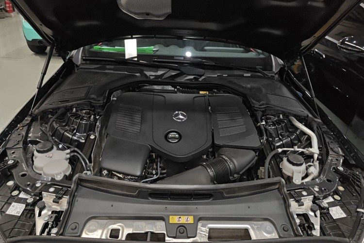 奔驰C级 2024款 C 200 L 运动版局部细节24