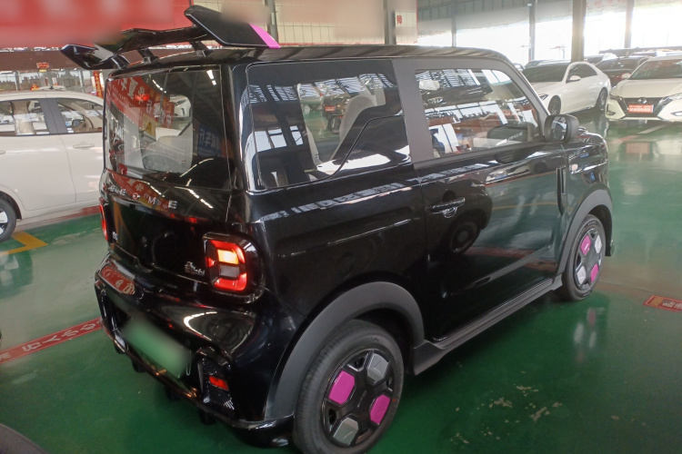 吉利银河 2025款 210km 熊猫卡丁车身外观7