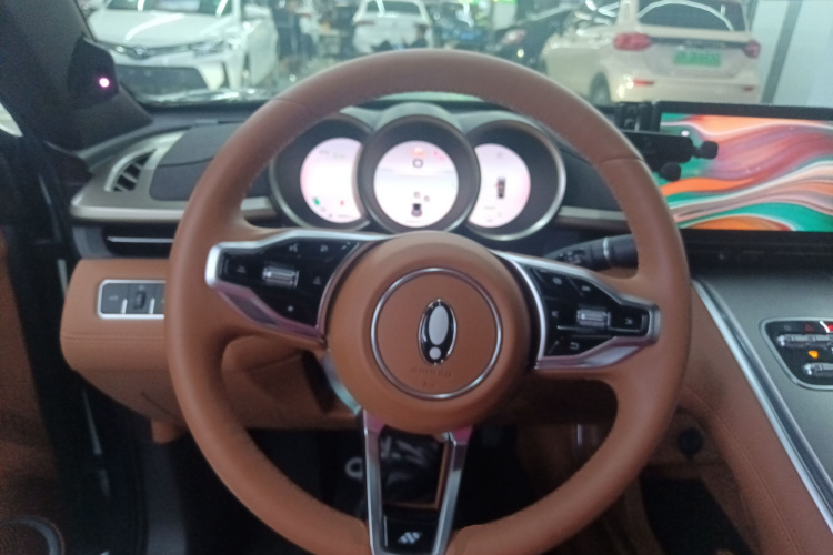 欧拉闪电猫 2022款 555km 豪华版中控内饰13