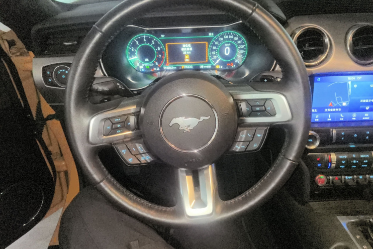 福特 Mustang 2021款 2.3T EcoBoost中控内饰13