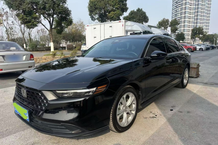 本田 雅阁 2023款 260TURBO 智享版车身外观6001