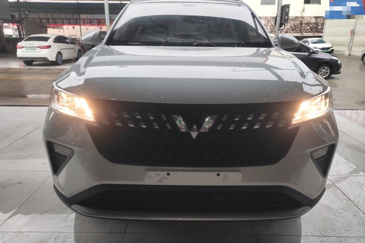 五菱汽车 五菱星驰 2023款 1.5L CVT畅爽型车身外观6001