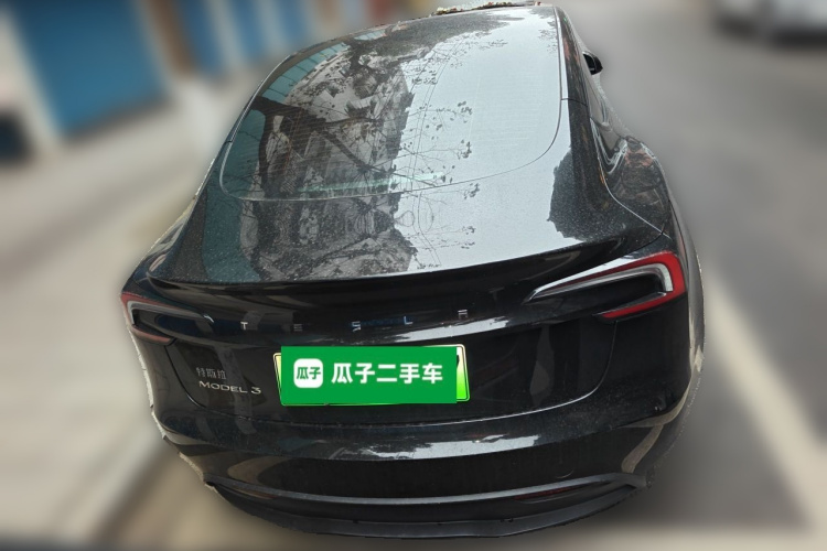 特斯拉 Model 3 2025款 后轮驱动版车身外观6